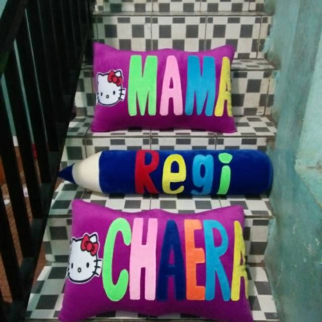 

Bantal pensil nama