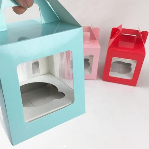 

RR4⋆ Cupcake Box satuan 10pc Local / Dus Cupcake satuan 1 pack isi 10pcs/ Kotak Kue 9x9x10,5cm Bagus