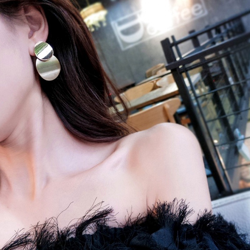 Anting Tusuk Bentuk Bulat Desain Geometri Simple Gaya Korea untuk Wanita