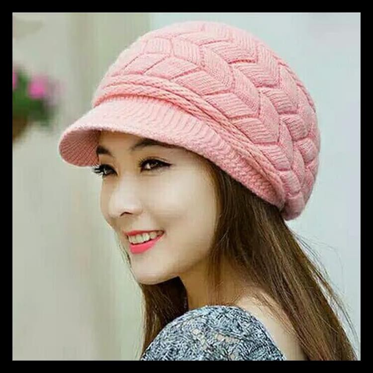 Topi Rajut Wanita Musim Dingin / Topi Rajut Perempuan Winter