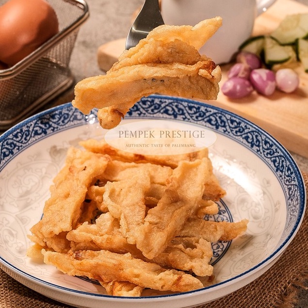

Pempek Crispy - Pempek Beku Vakum Vacuum Frozen isi 10 pcs