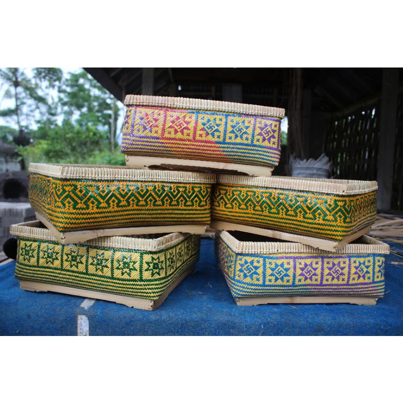 Kepe Sibeh 27cm / Bokor Bali / Bokor Bambu Kotak / Bokor Kondangan