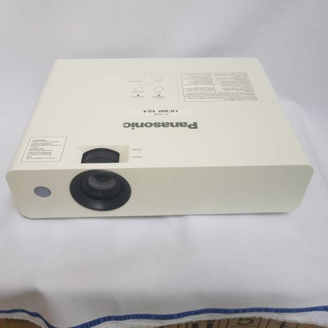PROYEKTOR PANASONIC PT LB-300 SECOND