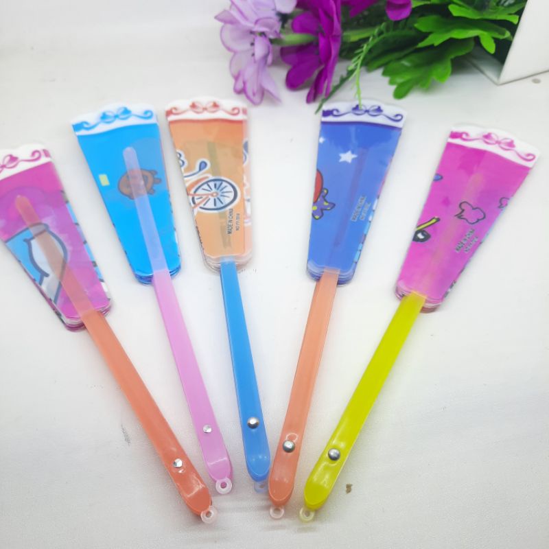 1pcs Kipas Lipat Bermotif Souvenir Kipas Karakter