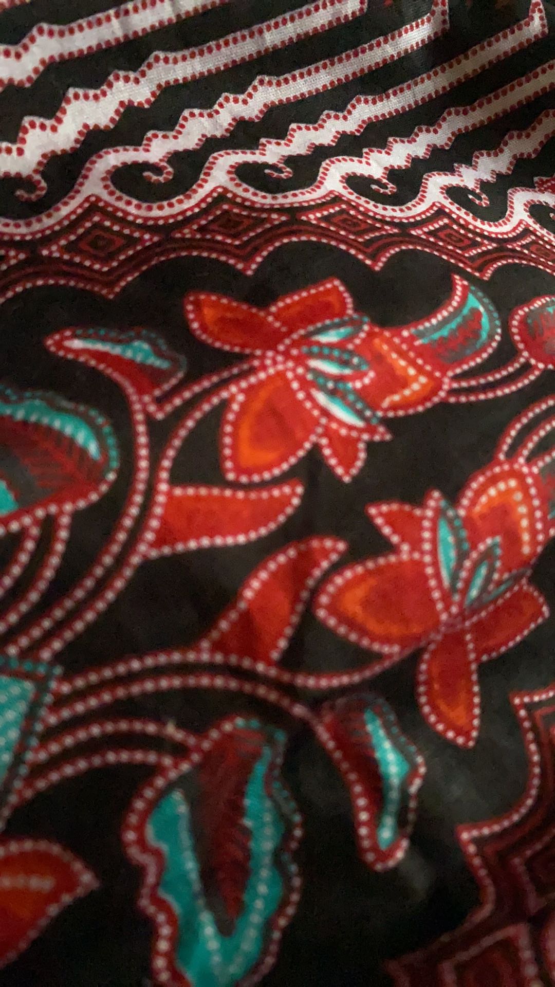 Batik Couple Keluarga Sania Ruffle Ori Ndoro Jowi Dnt Motif Pagar Bunga Merah