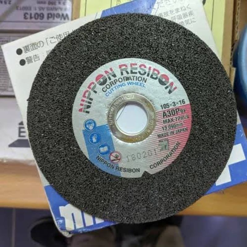 Mata Gerinda Potong 7 inch Besi Nippon / WD