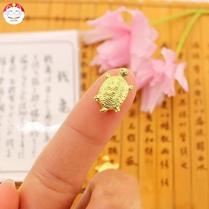 gantungan kunci kura kura emas jepang lucky golden turtle japan gift keychain souvenir kuil jepang