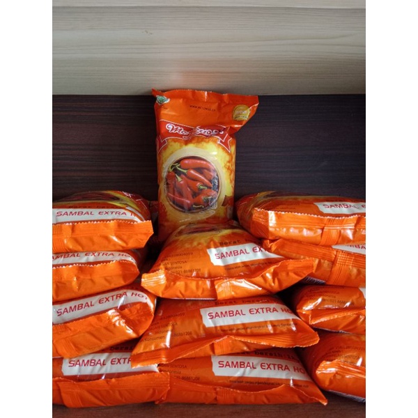 

saus sambal Extra hot Mclewis 1 kg