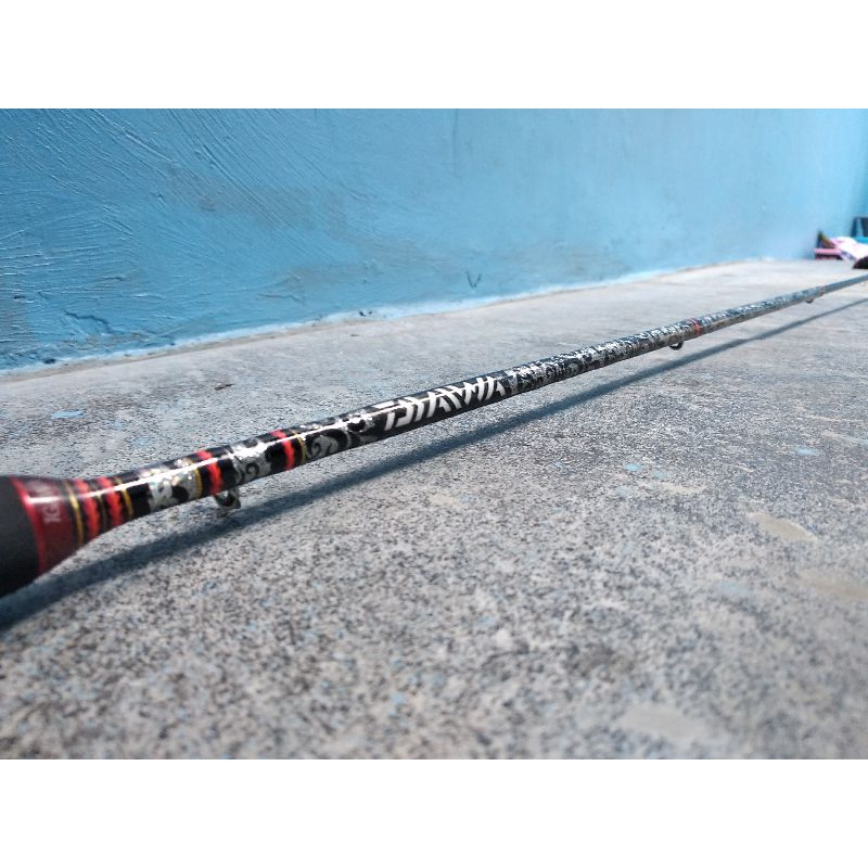 Joran pancing besutan spek tombro omset (Lentur)