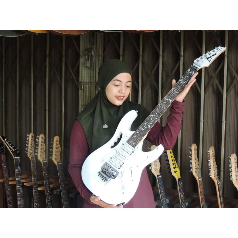 GITAR ELEKTRIK IBANEZ JEM FLOWERS