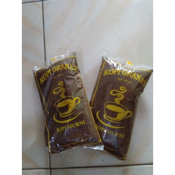 

kopi sarang / kopi bubuk hitam khas sarang / kopi granat / kopi khas santri sarang