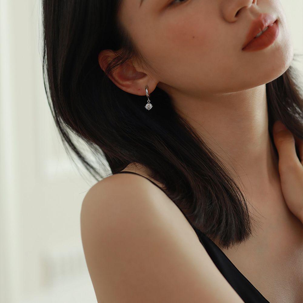 Mxbeauty Anting Hoop Untuk Wanita Fashion Zirkon Kubik Tulang Rawan Helix Hadiah Perhiasan Halus Pernikahan Eropa Menjuntai Anting Tindik Telinga Perhiasan