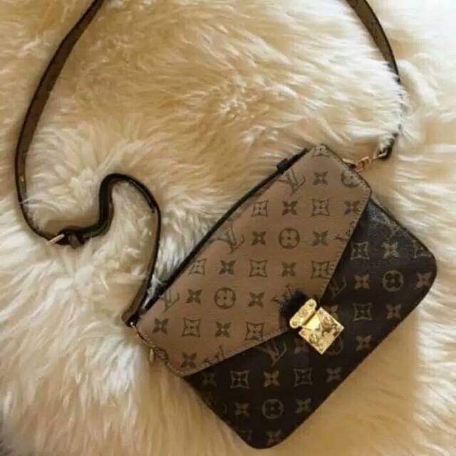 Tas Louis Vuitton