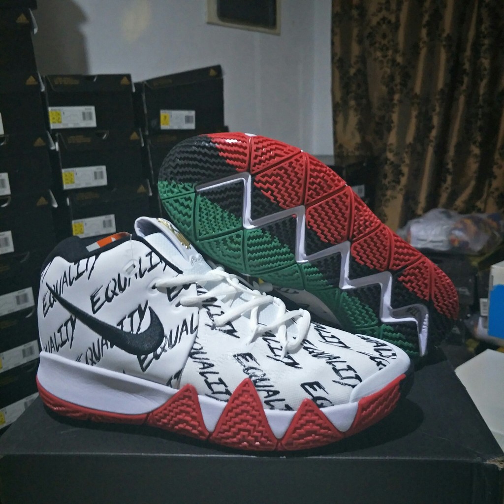 sepatu basket nike kyrie 4