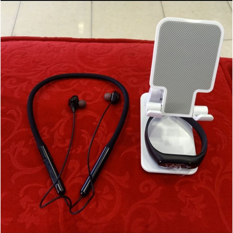 Oppo Reno 5 gift box