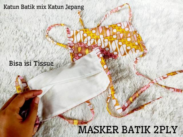 Masker kain motif batik