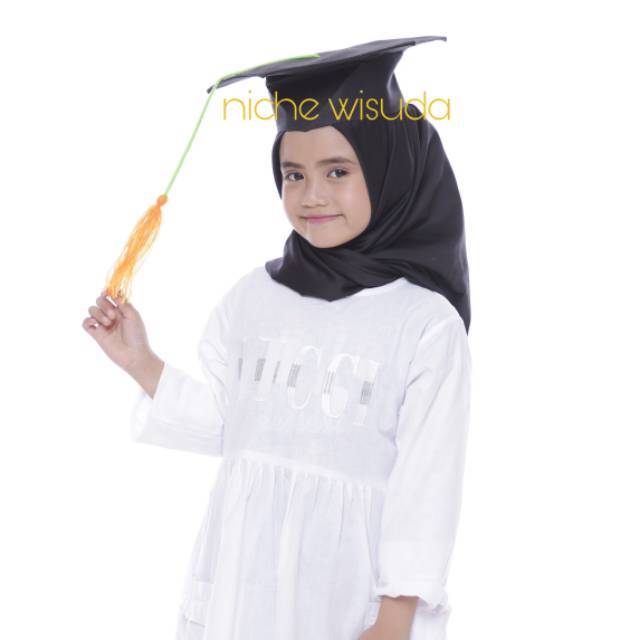 Topi wisuda RA / Toga wisuda TK