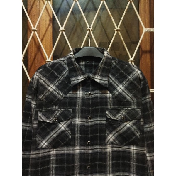 kemeja flannel second original XL