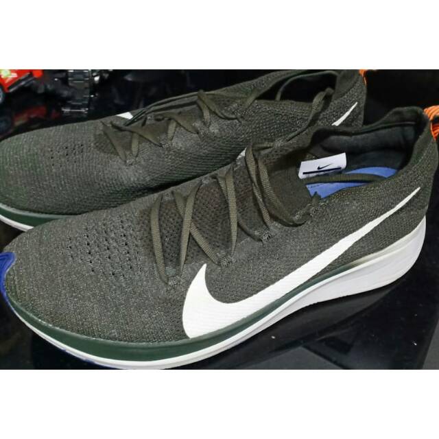 Sepatu Nike Zoom Fly