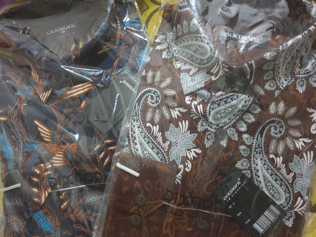 Kemeja Batik Pria Lengan Panjang Bl61 Katun Motif Modern Dixmont Semi Slim Fit