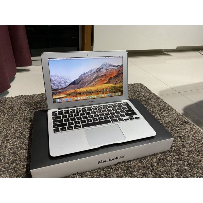 Macbook Second - Macbook Air Mid 2011 Core i5 RAM 4GB SSD 128GB 11inch