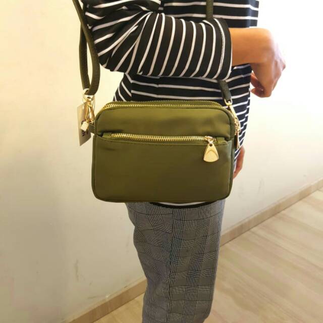 Dompet HP Tas Selempang Wanita Mini Shoulder Bag Import Bahan Parasut Serba Guna Kecil