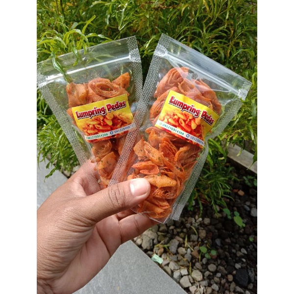 

SNACK KERIPIK LUMPIA PEDAS BALADO / LUMPRING PEDAS