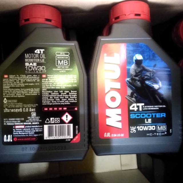 Oli matic motul scooter UK.800 ml