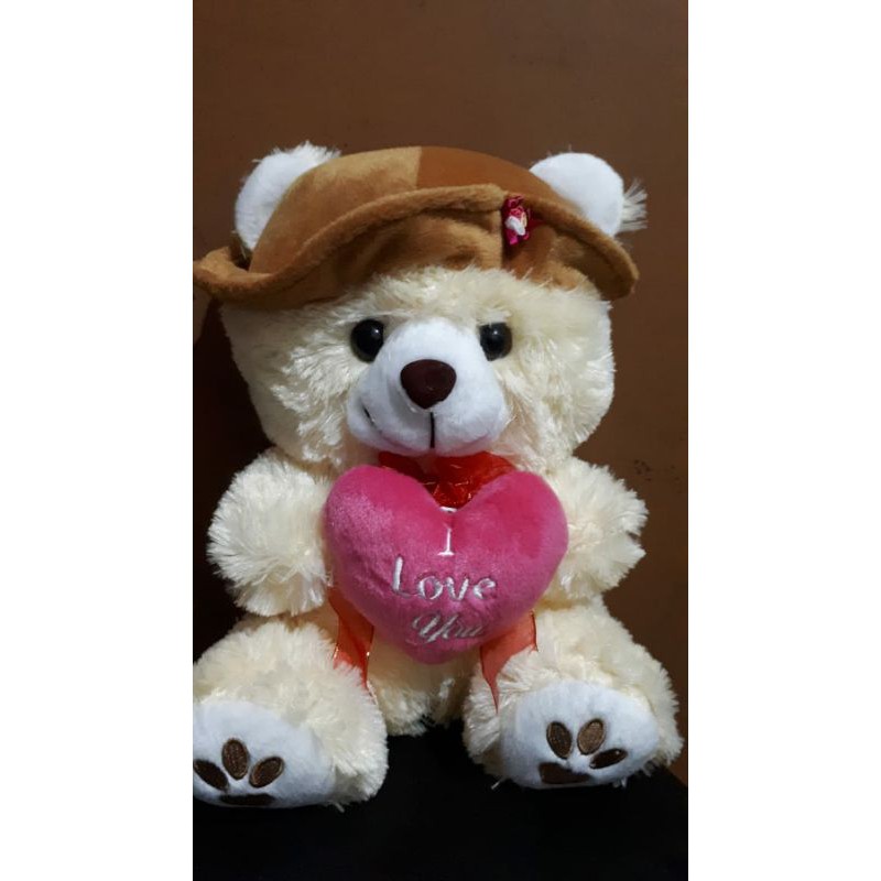 Boneka Bear Topi  Love L