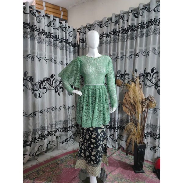 kebaya pager ayu full brukat