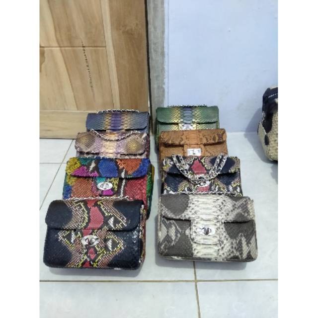 TAS CHANNEL/ TAS KULIT ULAR/ TAS WANITA/ TAS PRIA /TAS SELEMPANG/TASKULITMURAH/POUCH/DOMPET