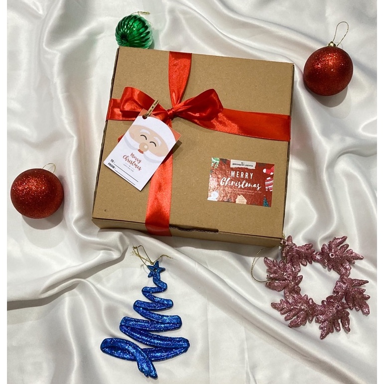 

Hampers Natal / Gift Box / Snack Gift Box