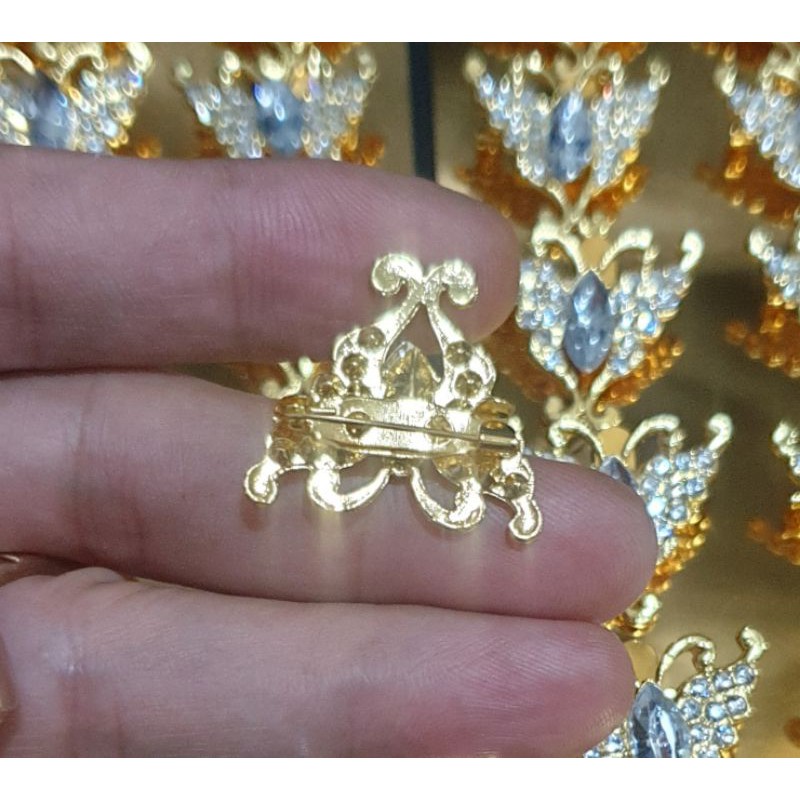 TAKASIH BROS GOLD SWAROVSKI KUPU KUPU PIN PENITI HIJAB