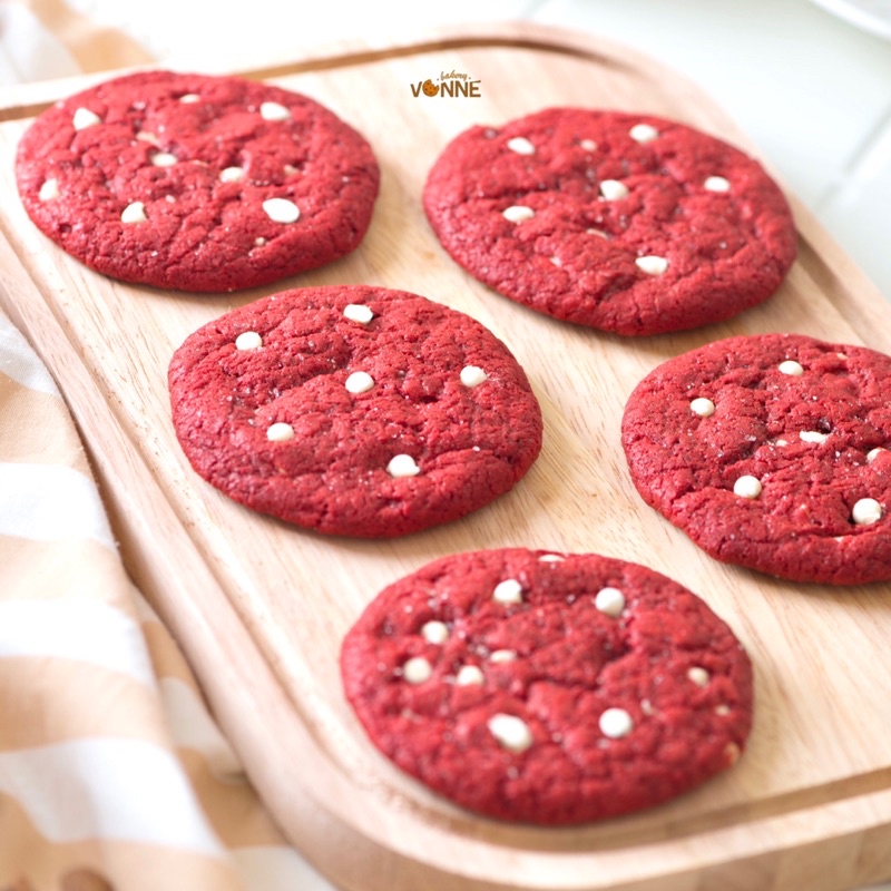 

Vonne Bakery • Red Velvet Cookies