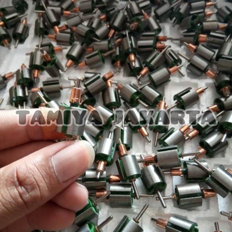 Angkur Dinamo Tamiya 8 mm