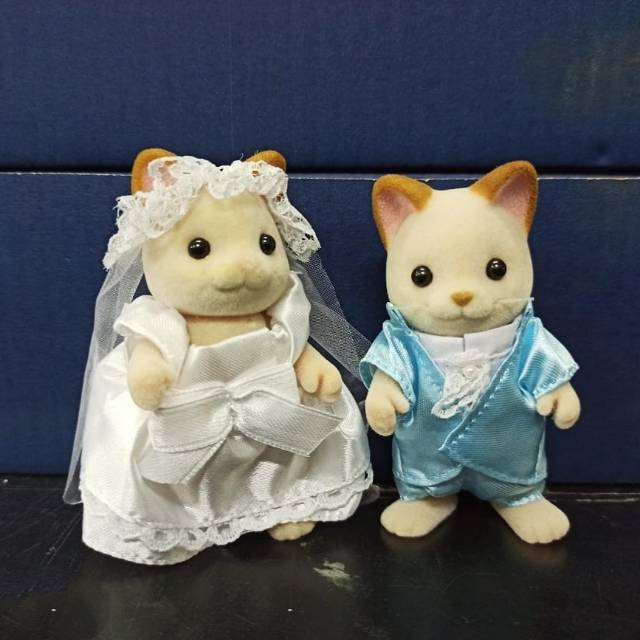 Sylvanian Families Dante Cat Wedding - Cream Cat