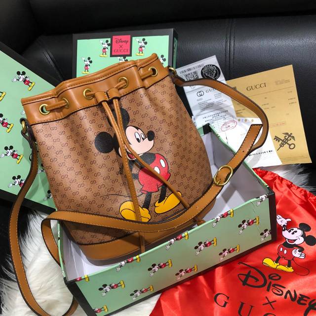 GUCCI Serut Large Disney Mickey Premium B FREE Box