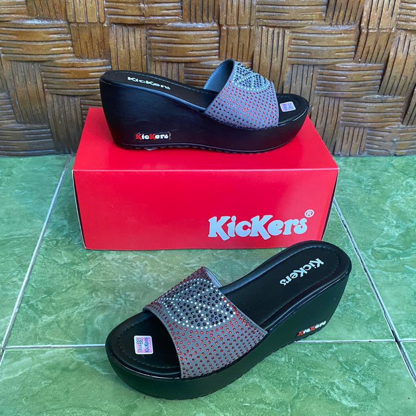 Sandal cewek kikers model calbi-SD