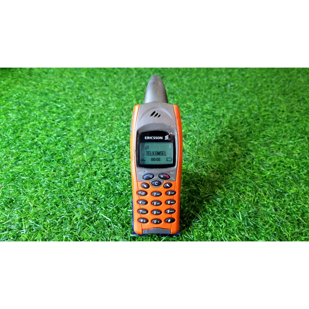 HP Jadul Nokia  Ericsson R310 Sirip Hiu Outdoor Bright Orange Original Not R190 or R250 Paus or R520