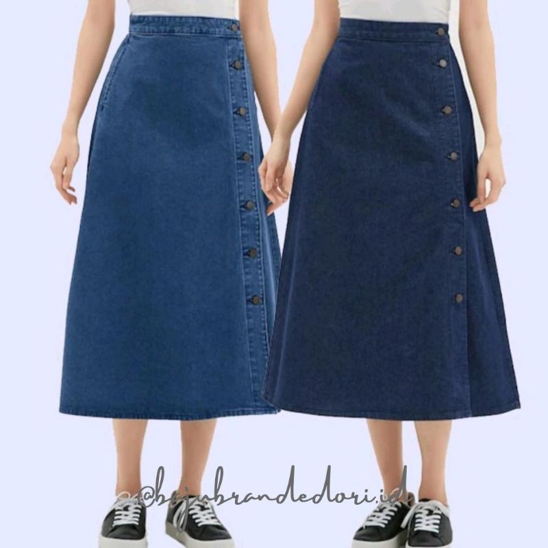 GU Button Denim Skirt