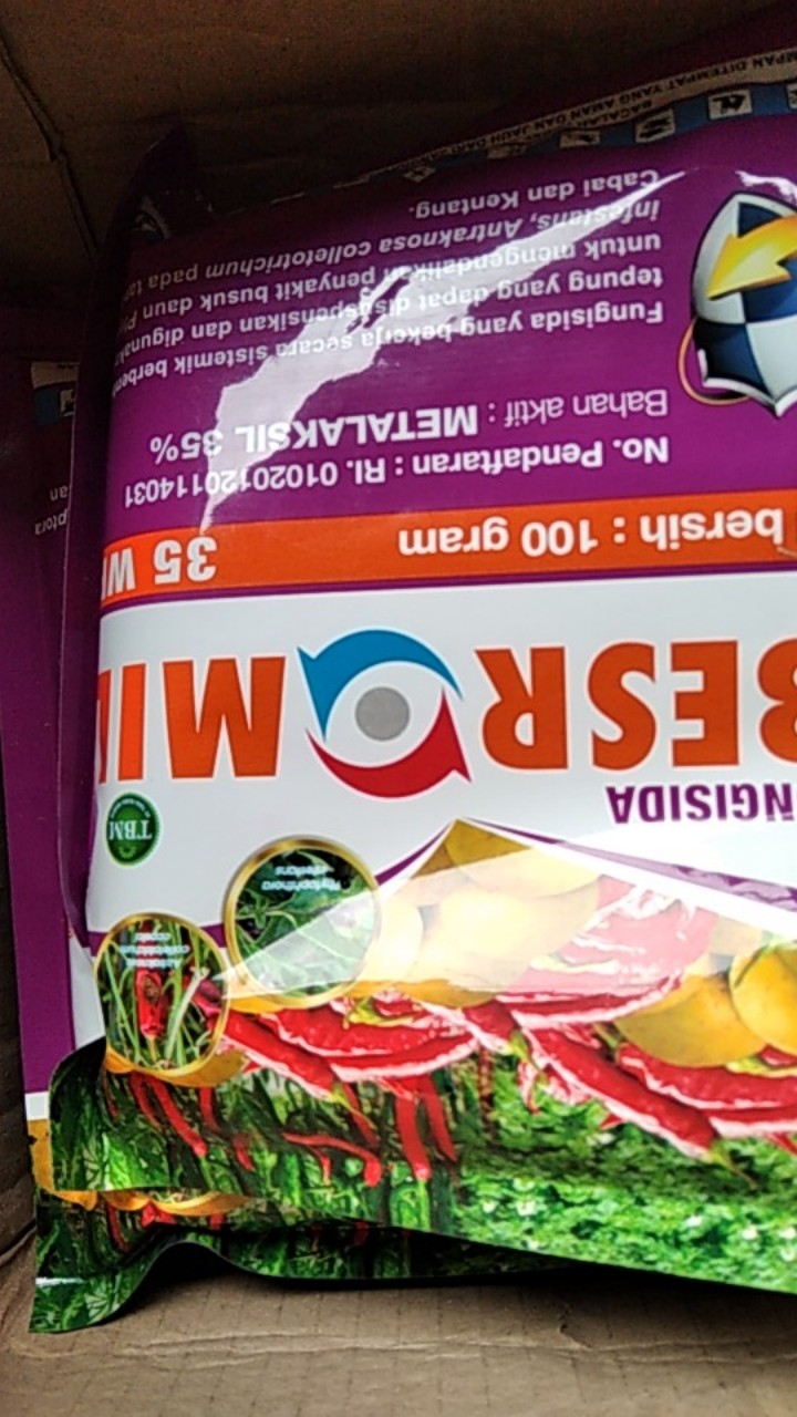 Fungisida Obat Jamur/penyakit Tanaman Besromil 35 Wp