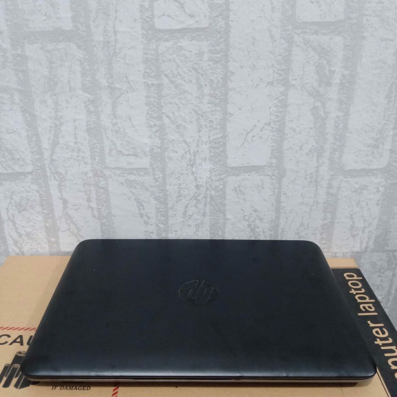 Laptop HP Elitbook 820 G1 Core i5-4200U Ram 4 GB / HDD 500Gb Layar sentuh (Touchscreen) intel HD graphic family