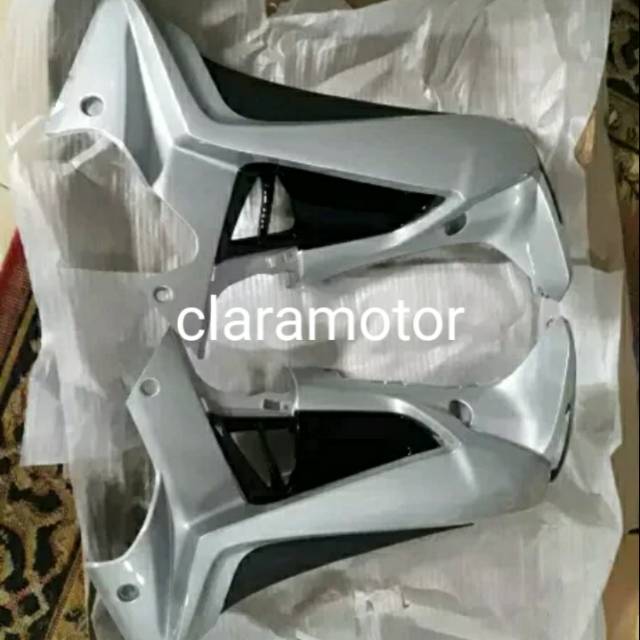 Sayap motor supra x 125 tahun 2012