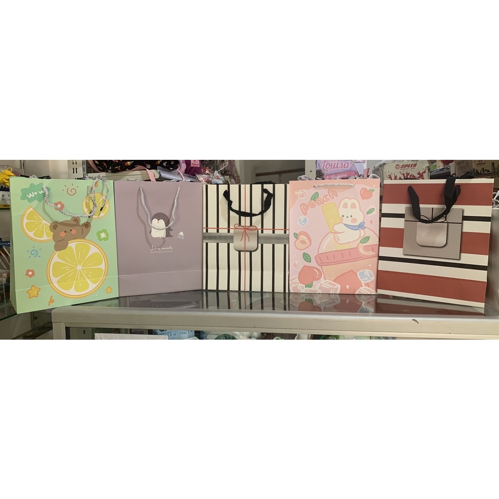 

Paperbag / Tas kado size L