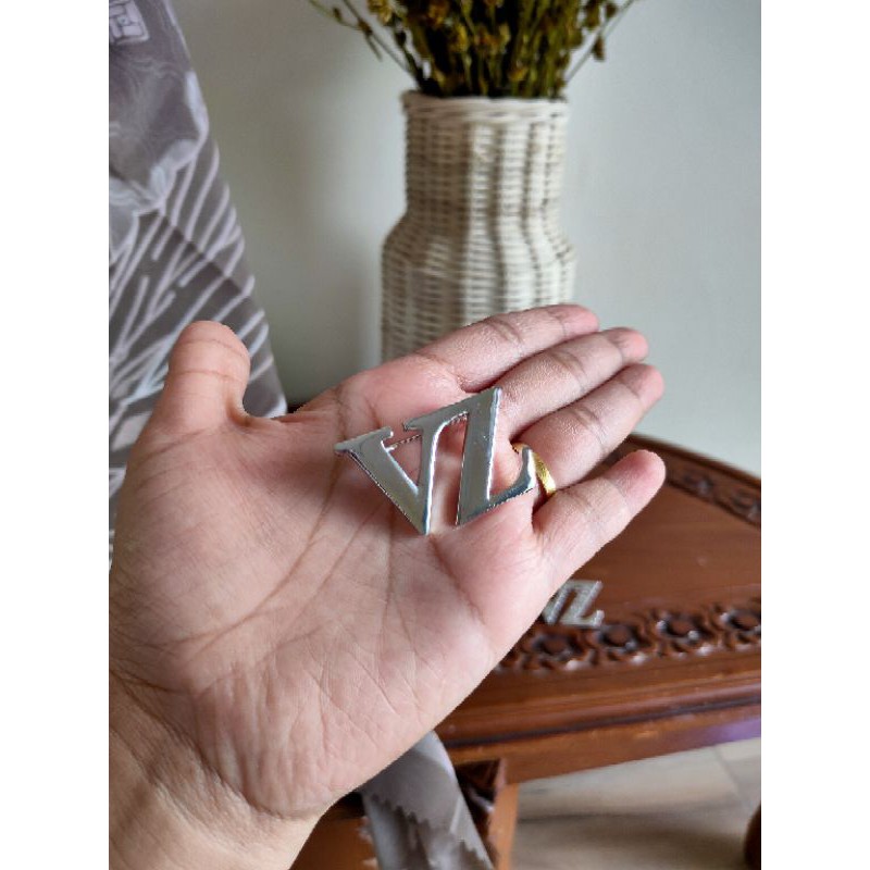 Bros VZ ala ala Brooch Vivi Zubedi ala ala, Bros Vivi zubedi-Polos Silver