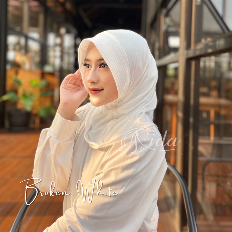 Hijab Sport Volly Premium-Broken white
