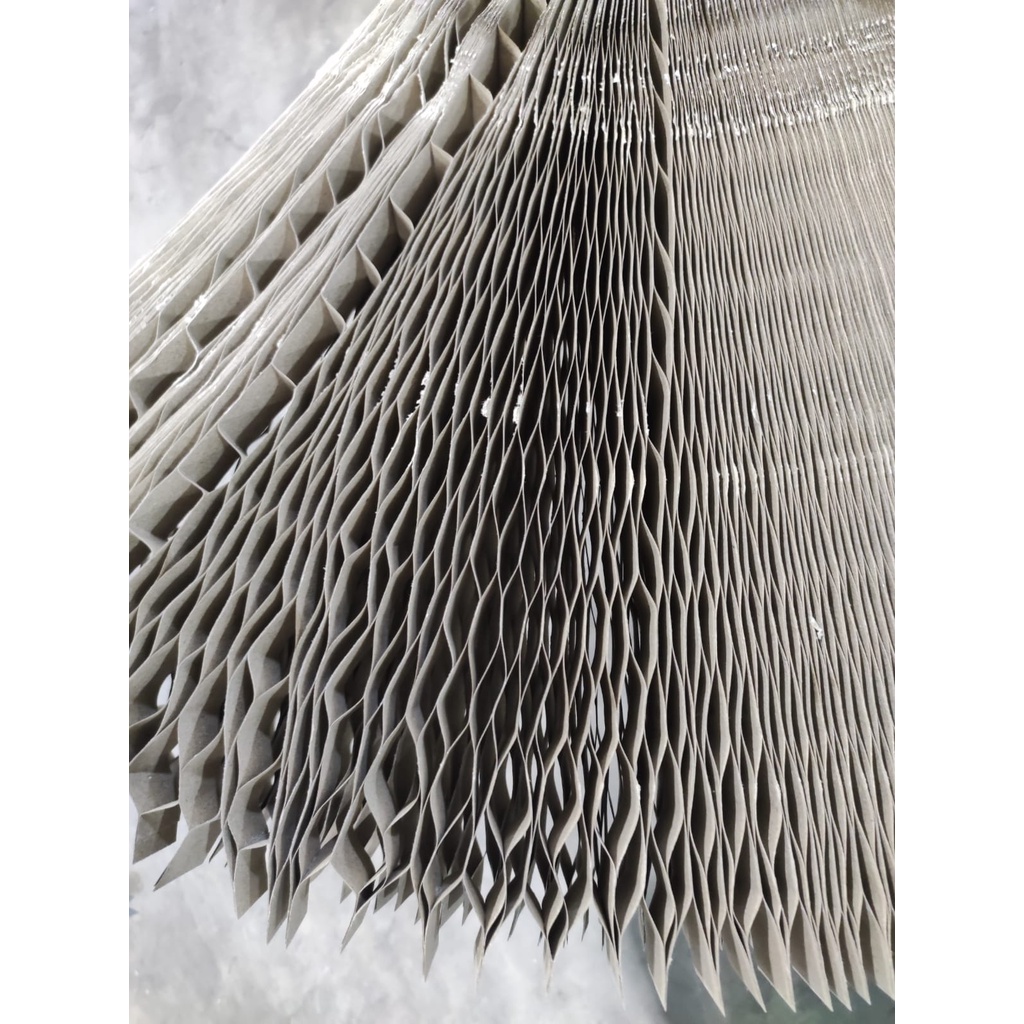 Honeycomb Paper Core Pintu Tebal 25 Mm panjang 20 meter