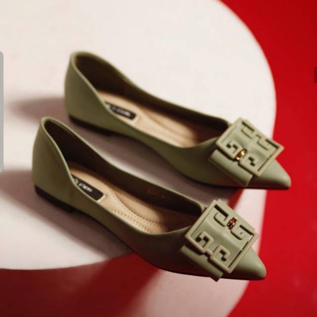 DAVINA FLATS MANDYS SHOES