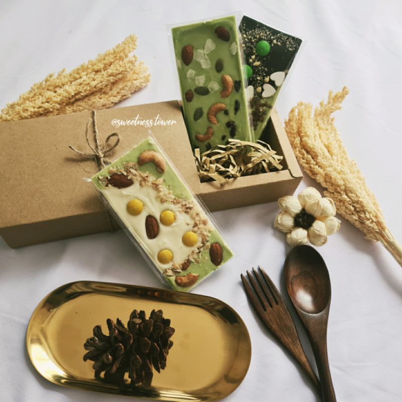 

Green Tea Chocolate Bark AuroraForest - Dark Milk White Strawberry Cokelat Bar Sweetness Tower