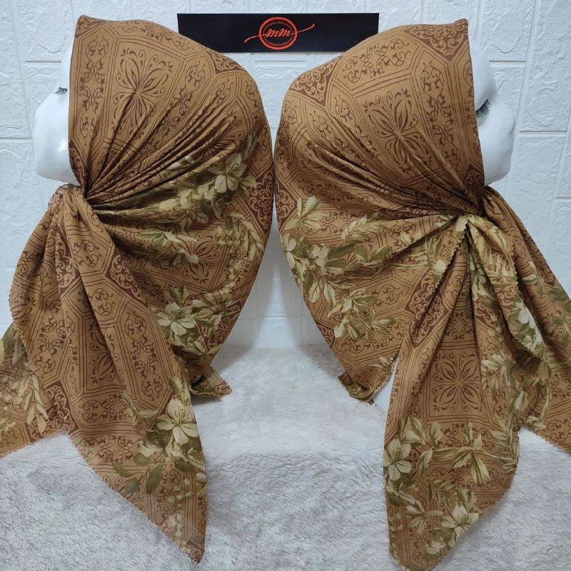 PROMO HIJAB SEGI EMPAT WARNA KUNING KUNYIT MOTIF BATIK KERUDUNG TERBARU